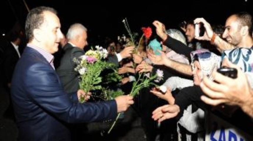 Annesinin Vefatını Anlatan Hatipoğlu Vatandaşları Duygulandırdı