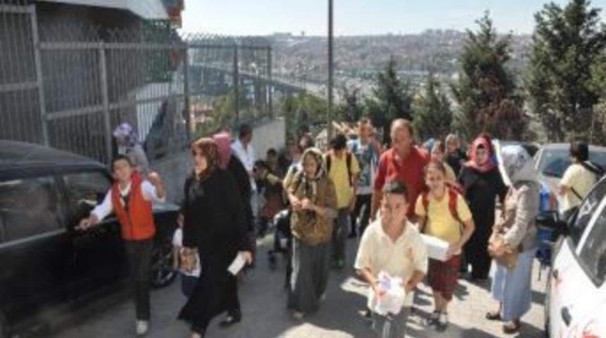 &Ouml;ğrenci Velilerinin Okul İsyanı