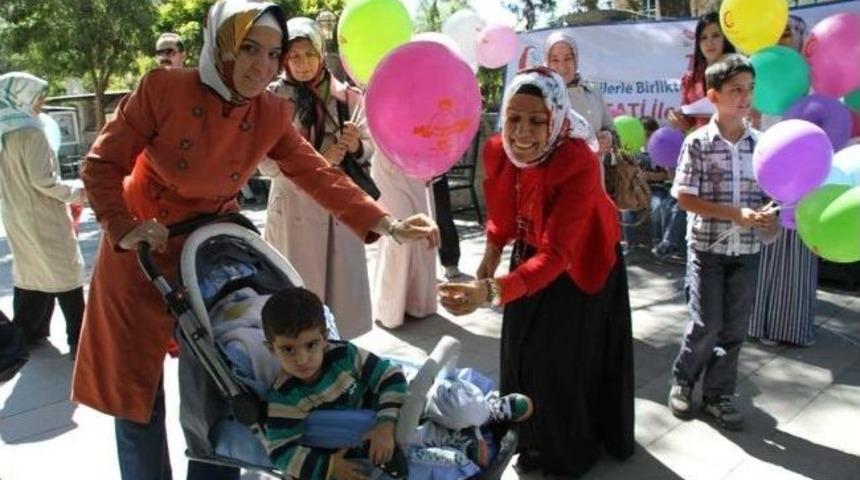 Siirtli Kadınlardan "birlikte Y&uuml;r&uuml;yoruz" Kampanyasına Destek