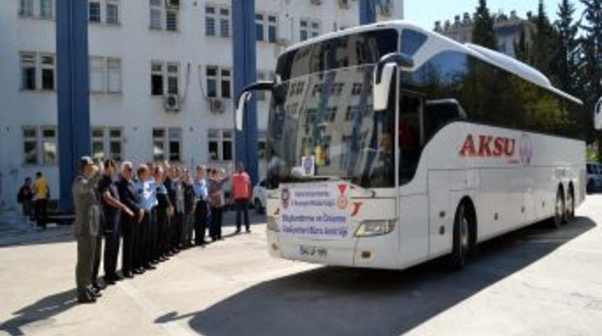 &Ouml;ğrenciler, Edeler Diyarından Şehitler Mekanına Uğurlandı