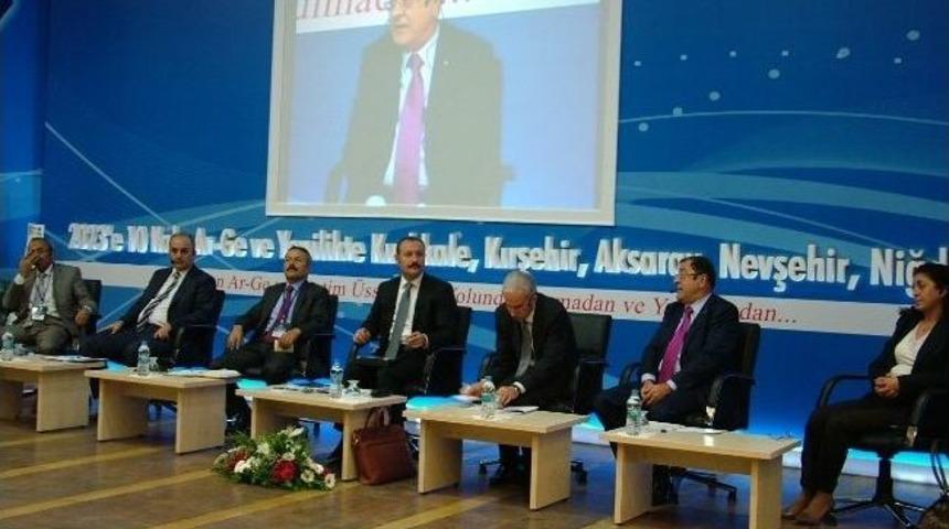 Kamu-&uuml;niversite Sanayi İşbirliğinde Sorunlar Ve &Ccedil;&ouml;z&uuml;m &Ouml;nerileri Konulu Panel