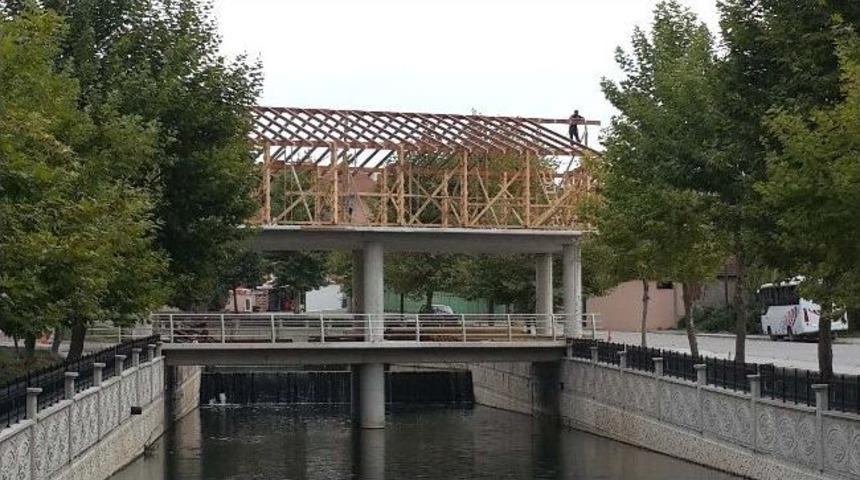 Hendek&rsquo;te Uludere &Ccedil;ayı &Uuml;zerine Restoran Yapılıyor