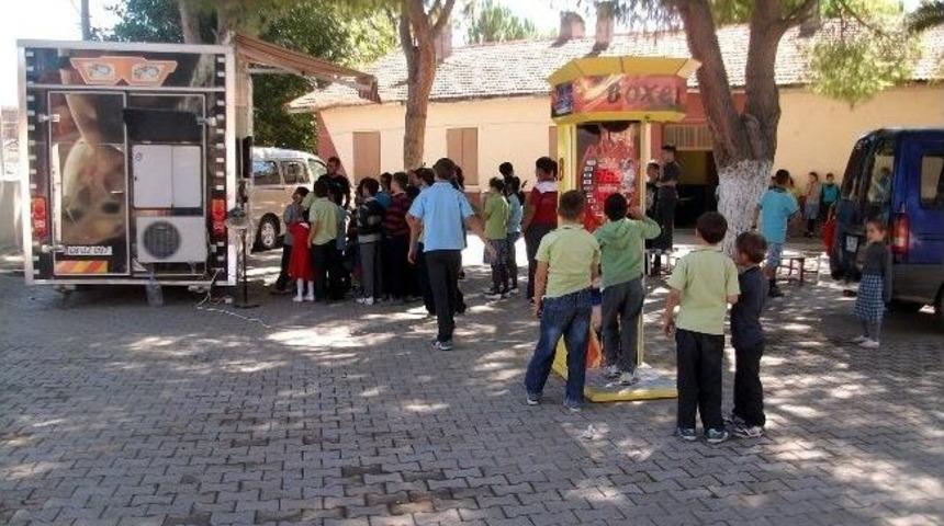 &Ouml;ğrenci Velileri Lunapark Etkinliklerine Tepki G&ouml;sterdi