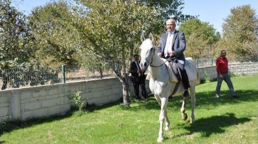 Afyonkarahisar’da Atlıspor Kulübü Hizmete Girdi