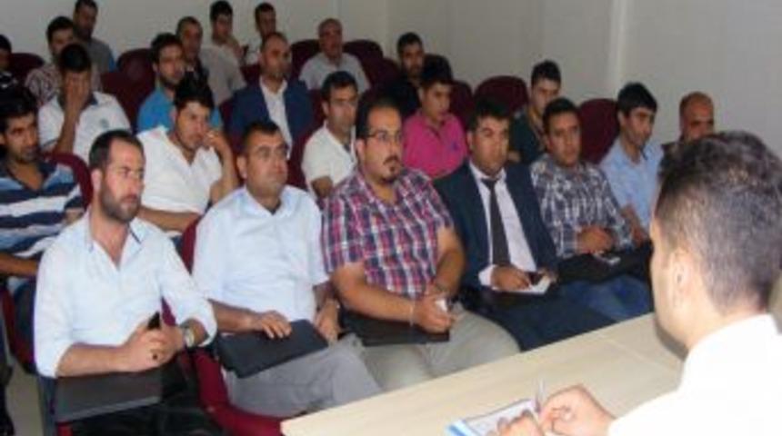 Viranşehirli &Ccedil;ift&ccedil;i Ve Işverenlere Tarımsal E-kesinti Semineri Verildi