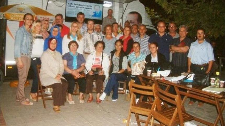 Burhaniye&rsquo;de Ak Parti&rsquo;ye B&uuml;y&uuml;k İlgi