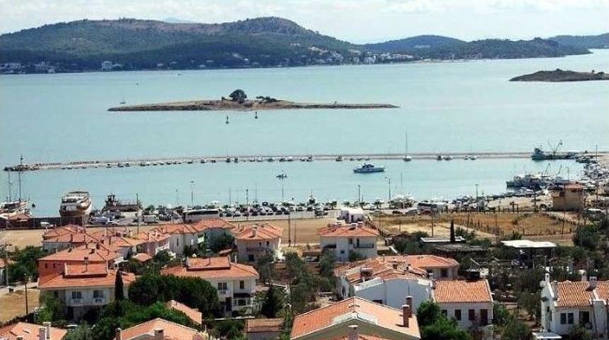 Ayvalık&rsquo;ta 20 Ada Turizm Ve Tarıma A&ccedil;ılıyor