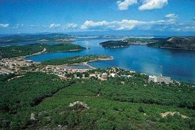 Ayvalık’ta 20 Ada Turizm Ve Tarıma Açılıyor