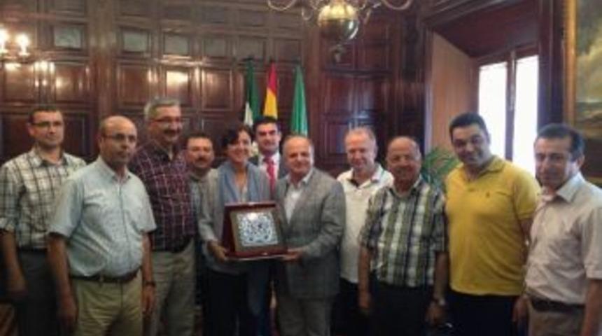 Ahika Y&ouml;netim Kurulu İspanya&rsquo;da Temaslarda Bulundu