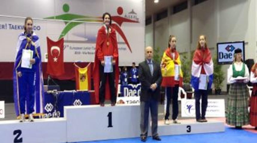 Tekvandoda Madalya Yağmuru