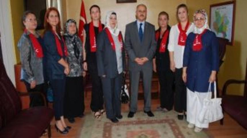 Mhp Kadın Kolları, Kaymakam Peynircioğlu&rsquo;nu Ziyaret Etti
