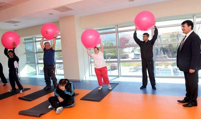 Engellilere Özel Spor Programı