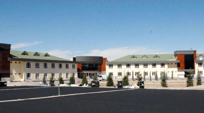 &Ouml;ğrencilere &Ccedil;ift Dilli Eğitim Fırsatı