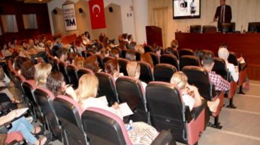 Modada 80&rsquo;ler Akımı Geri Geliyor