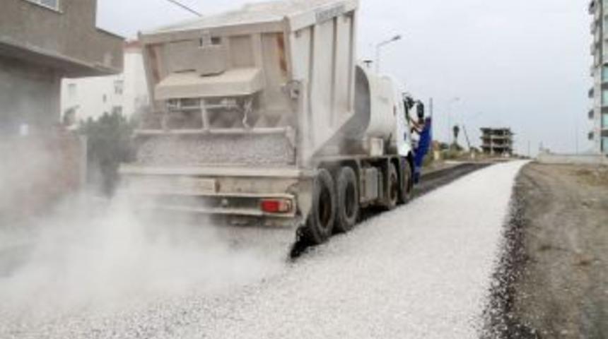 Asfalt Satıh Kaplama Mahalle Ulaşımını Kolaylaştırıyor