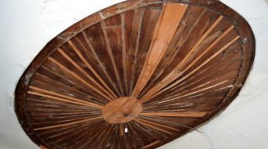 Silifke'de Tarihi Bağ Evi Restore Ediliyor