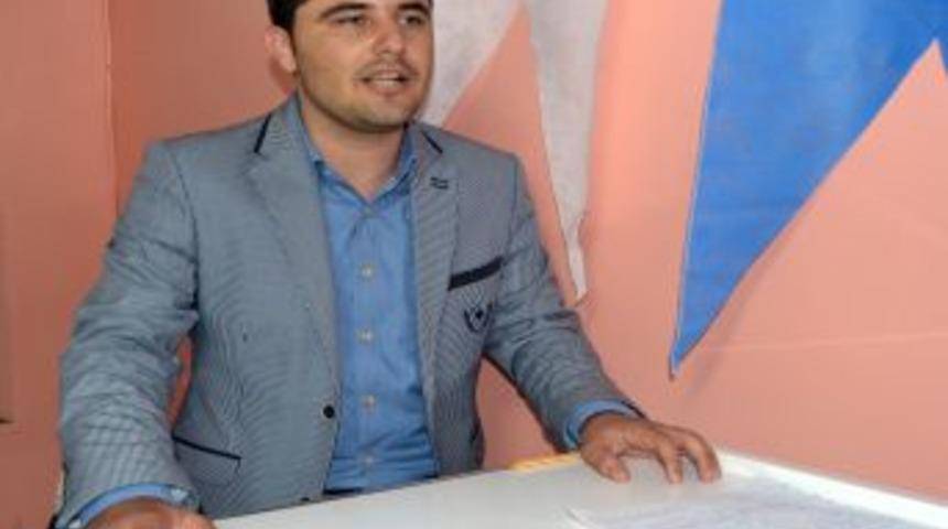 AK Partili Gen&ccedil;ler Danışma Meclisiyle Bir Araya Geldi