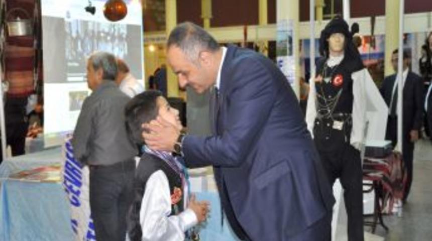 Of Belediyesi İstanbul Feshanede Of'lularla Buluşuyor