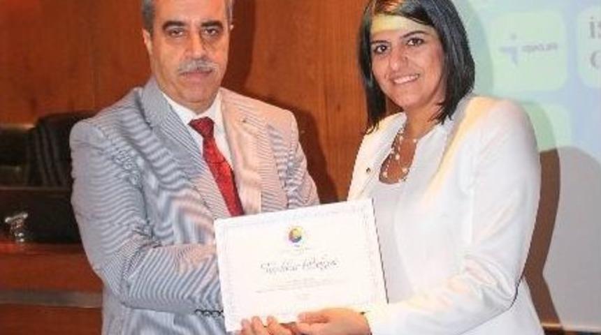 &Ouml;zden: "uygulamalı Girişimcilik Eğitimine İlk&ouml;ğretimde Başlanmalı"