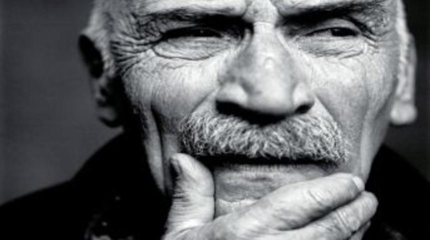 Oyuncu Tuncel Kurtiz Hayatını Kaybetti