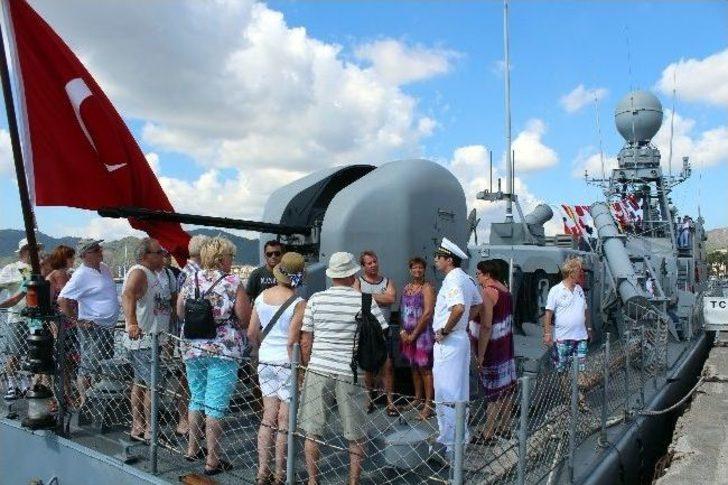 Türk Hücumbotu 'tcg Poyraz' Ziyarete Açıldı G5