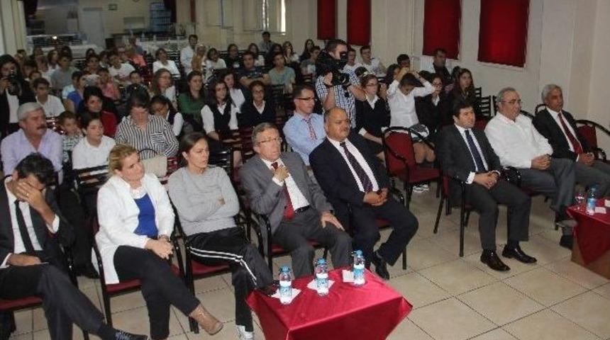 Ted Koleji Tam Eğitim Bursu Kazanan &Ouml;ğrencilere Sertifika Verdi