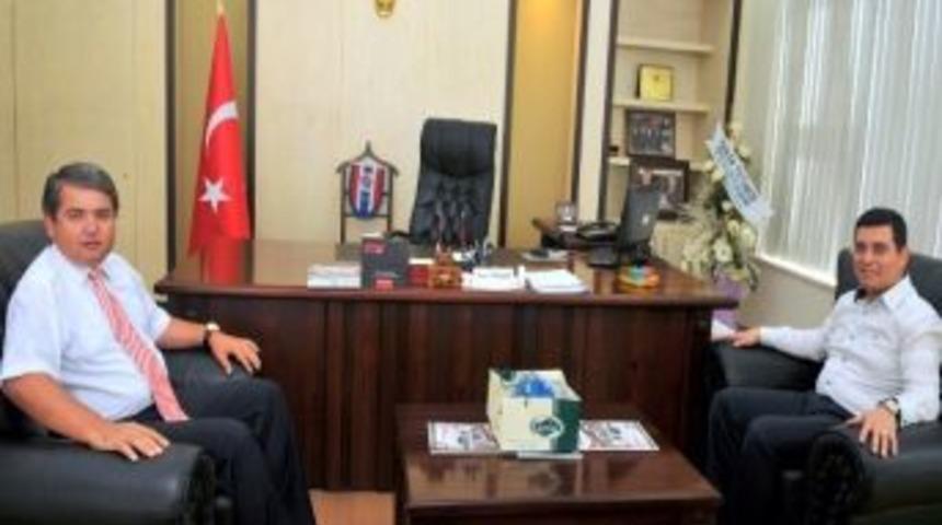 Başkan T&uuml;t&uuml;nc&uuml;&rsquo;den Kaymakam Tuncer&rsquo;e Ziyaret