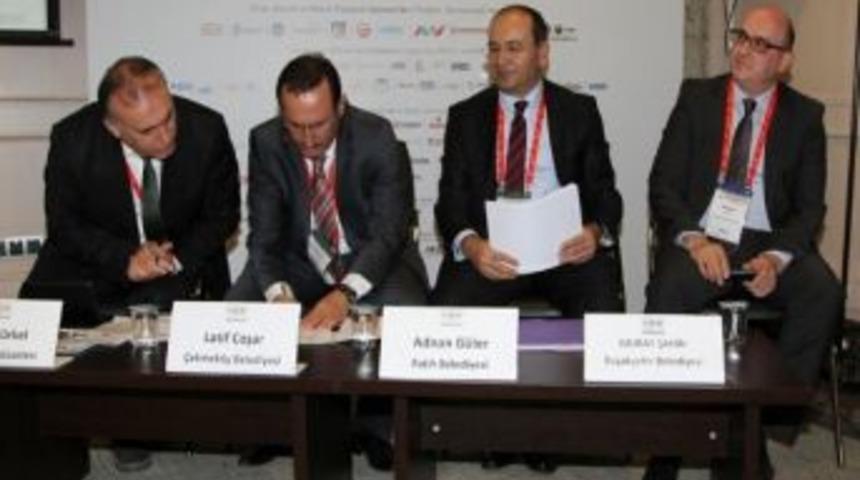 Bilişimin Devleri Zirve'de Buluştu