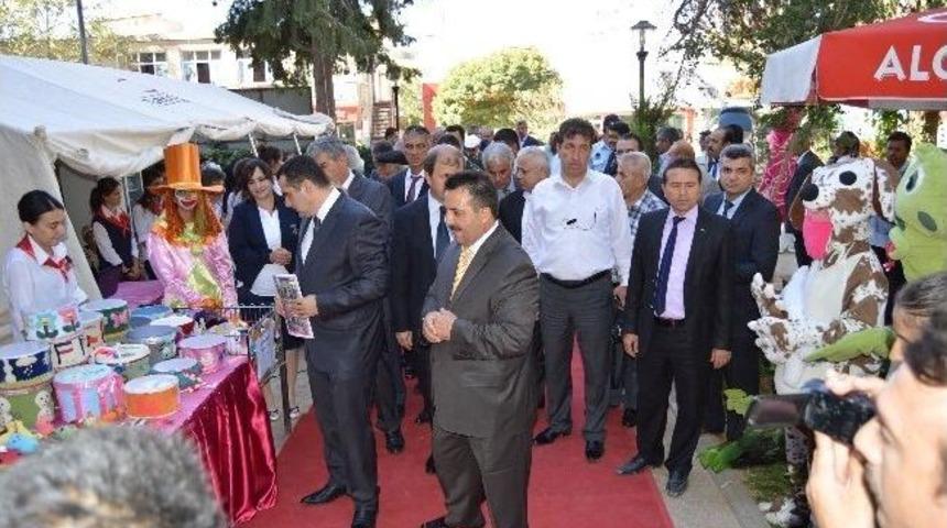 &lsquo;15. Besni Eğitim Bayramı&rsquo; Etkinliklerle Başladı