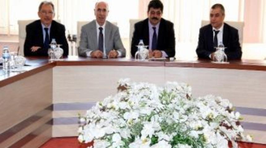 C&uuml; İle Elder İşbirliği Yapacak