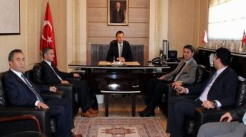 Yıldızeli Kaymakamı Zengin'e Ziyaretler Devam Ediyor