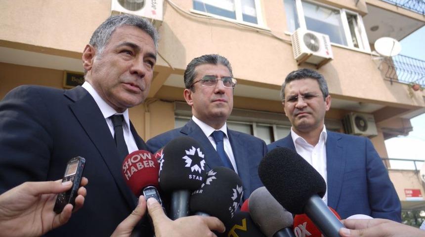 Ünlü Isimlerden Kurtiz'in Ailesine Taziye Ziyareti