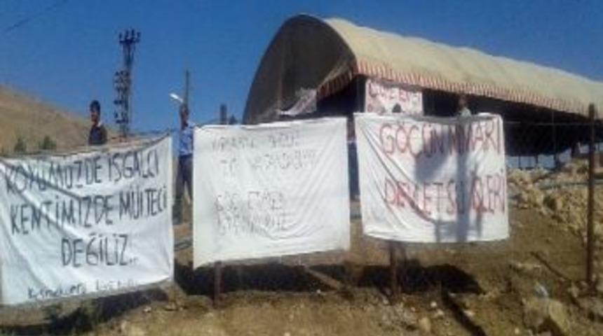 Hasankeyf'te K&ouml;yl&uuml;lerden Konut Eylemi
