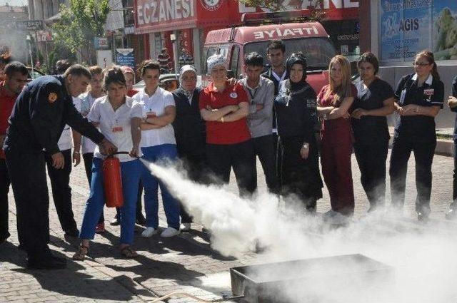 Özel Avrupa Hastanesi'nde Gerçeğini Aratmayan Yangın Tatbikatı