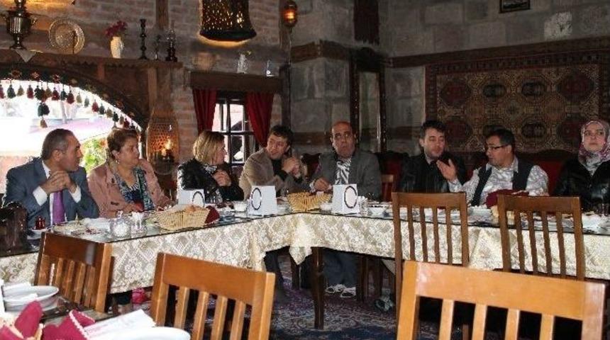 Orak&ccedil;ı, İl&ccedil;esine Tam Donanımlı Okul Yaptırdı