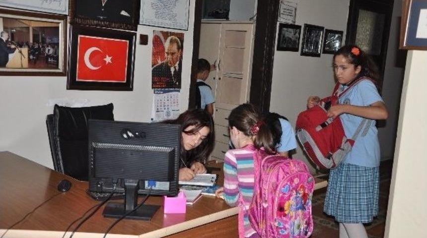 Erbaa Belediyesi İnternet Evi Cıvıl Cıvıl