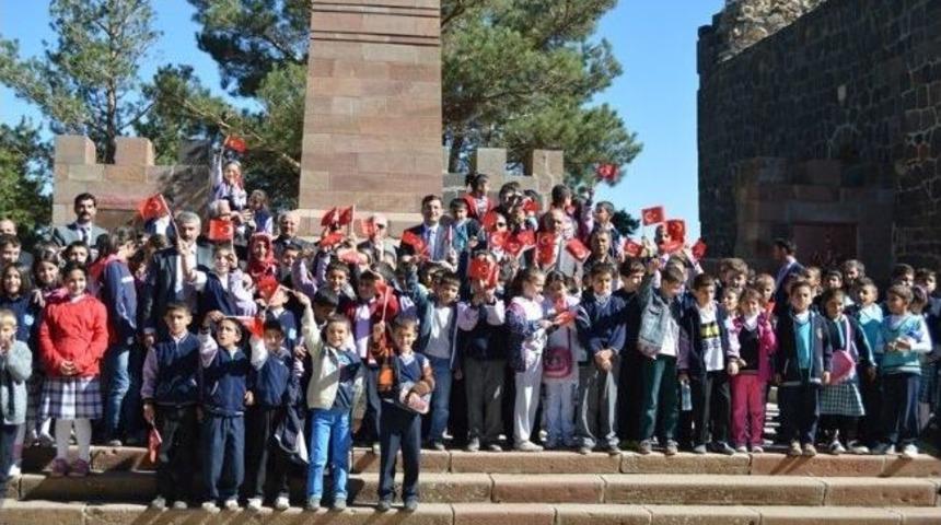 Aziziyeli Gen&ccedil;ler Ecdadıyla Buluşuyor