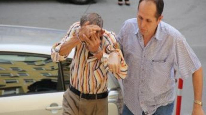 Evinde Fuhuş Yaptıran Yaşlı Adam Tutuklandı