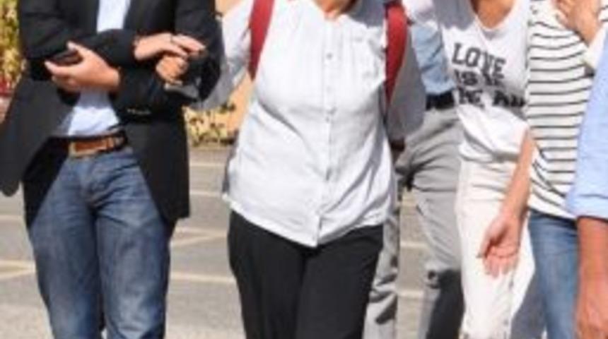 Tuncel Kurtiz&rsquo;in Ani &Ouml;l&uuml;m&uuml; Eşini Yasa Boğdu