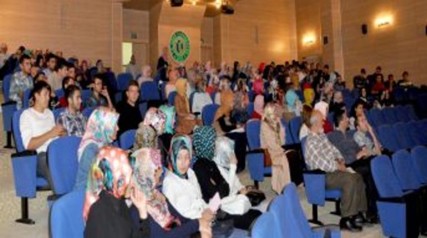 Uşak &Uuml;niversitesi İslami İlimler Fak&uuml;ltesi Akademik Yılı A&ccedil;tı