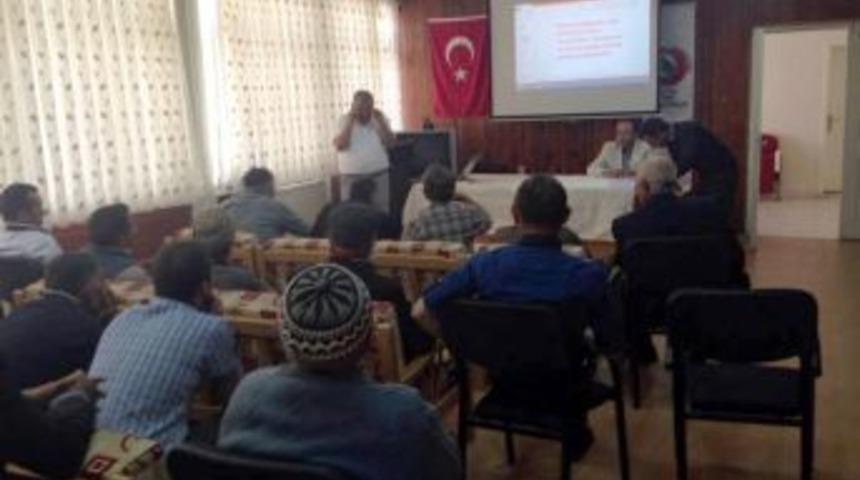 Keles'te Hayvan &Uuml;reticileri Kuduz Vakalarına Karşı Bilgilendirildi