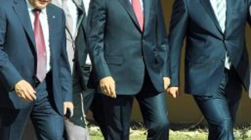 "Antalya CHP'nin Kalesi, AK Parti'nin Alacağı Kanısında Değilim"