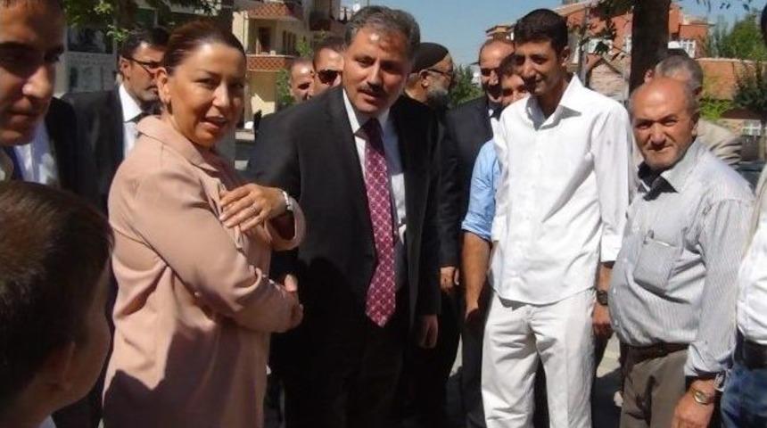 Mahalle Kadınları Spor Aleti İstedi