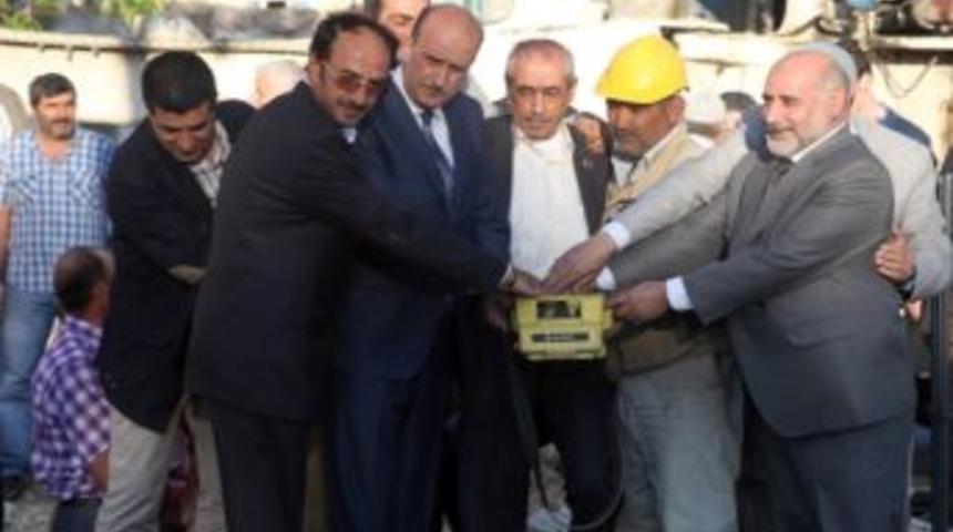 Hacı Sabri Camii Yeniden Inşa Ediliyor