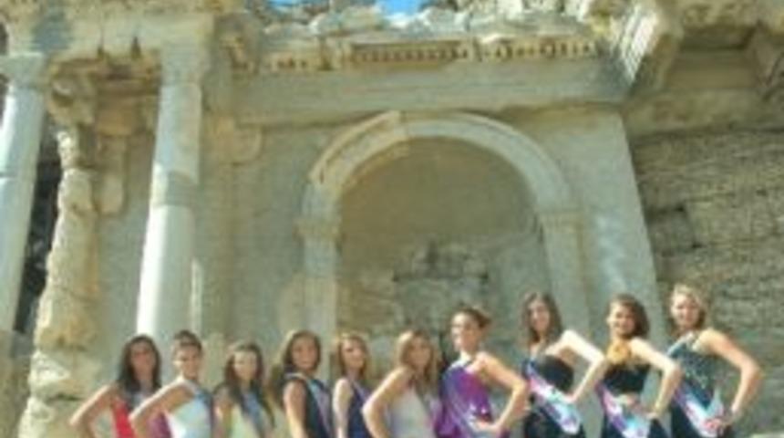 Bel&ccedil;ika G&uuml;zelleri Side'de Kampa Girdi