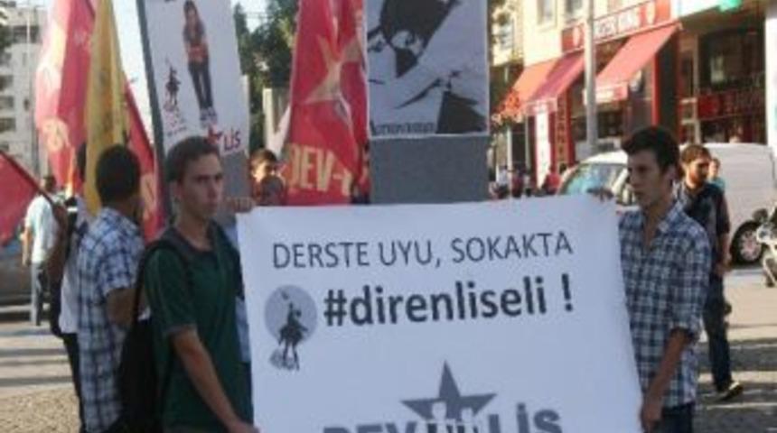 Babadan Eylemdeki Kızına Tepki