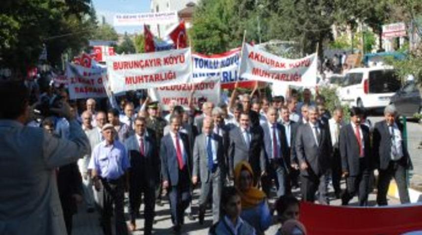 D&uuml;nyanın Ilk Ve Tek Eğitim Bayramı Kutlanmaya Başlandı