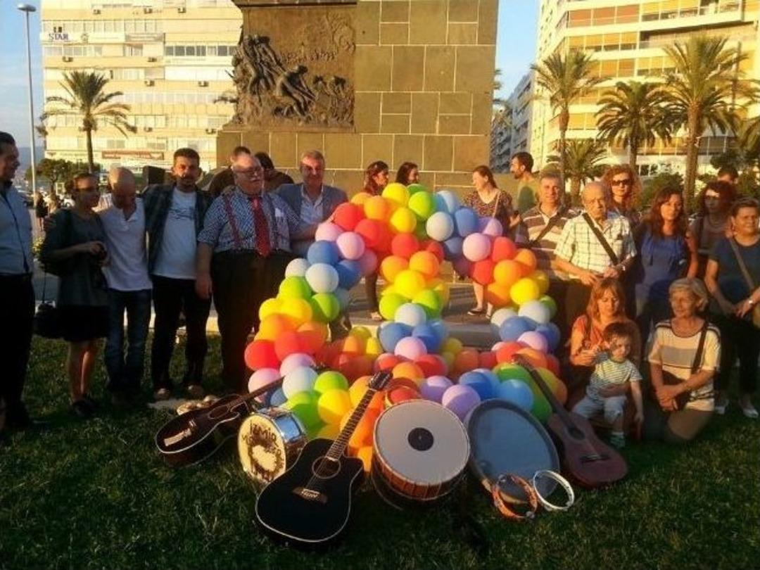 İzmir'de Bireysel Silahlanmaya Tepki