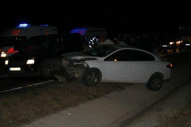 Kars’ta İki At Arabası İle İki Otomobil Çarpıştı: 1 Ölü, 5 Yaralı