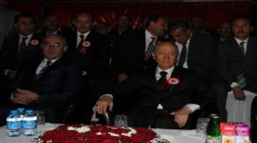 Mhp Lideri Bah&ccedil;eli, A&ccedil;ılışta Yoğun Tempoya Yenik D&uuml;şt&uuml;